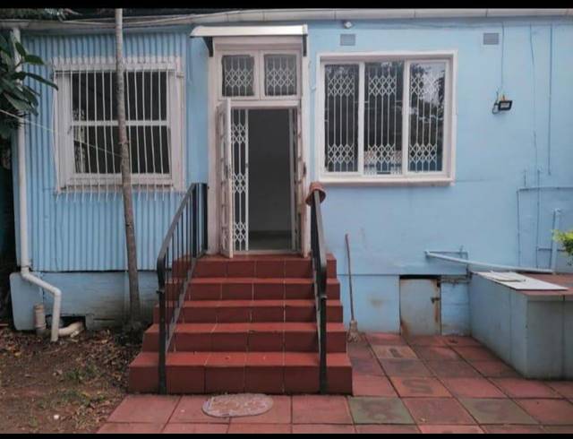 2 BEDROOM HOUSE FOR SALE IN GLENWOOD